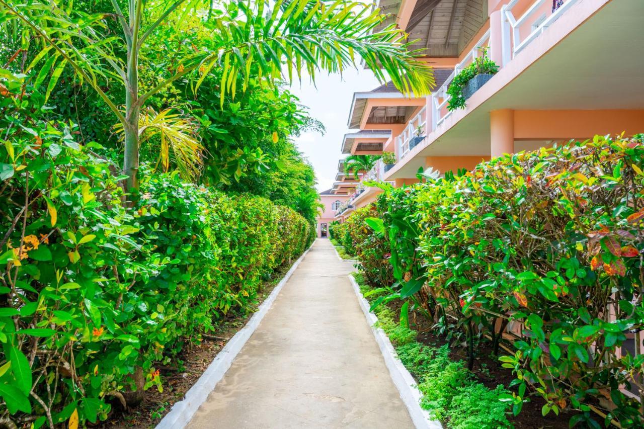 Shields Negril Villas Exteriör bild
