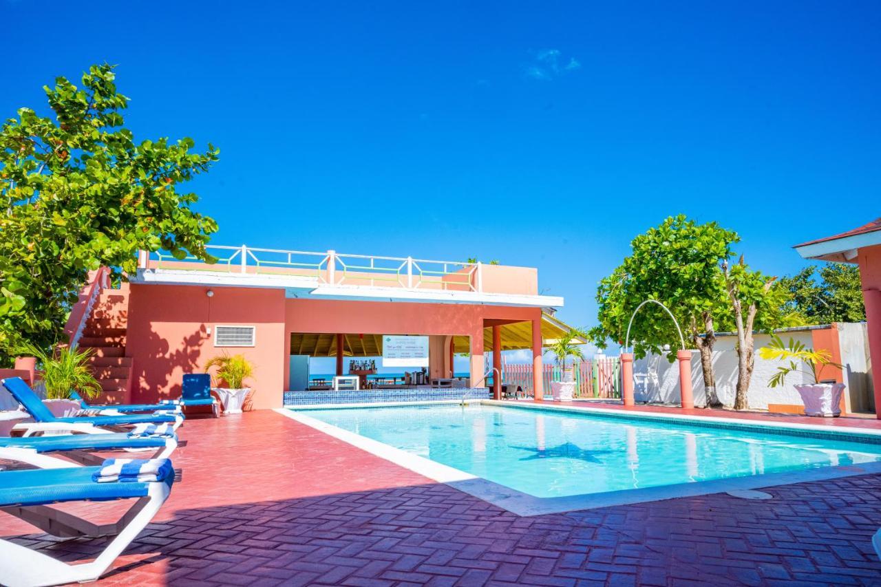 Shields Negril Villas Exteriör bild