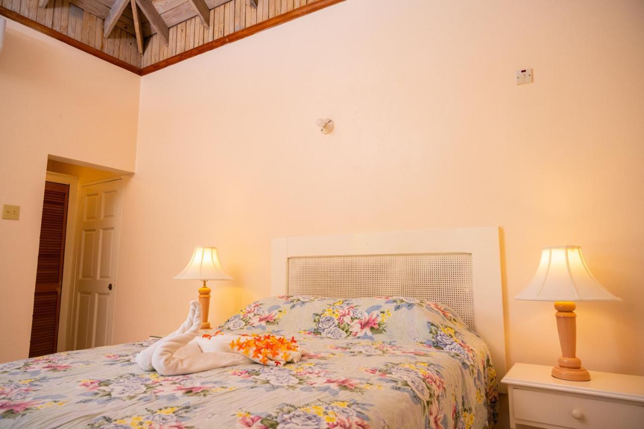 Shields Negril Villas Exteriör bild
