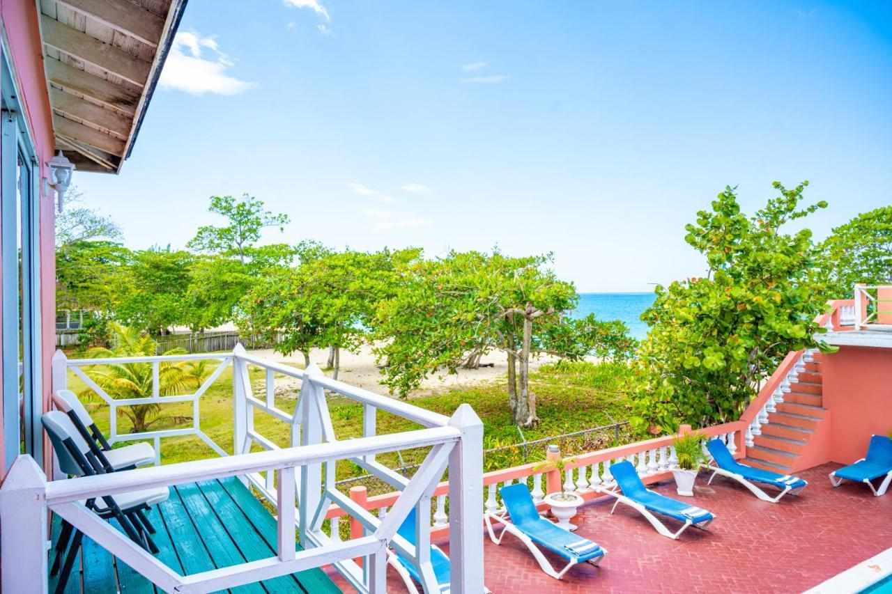 Shields Negril Villas Exteriör bild