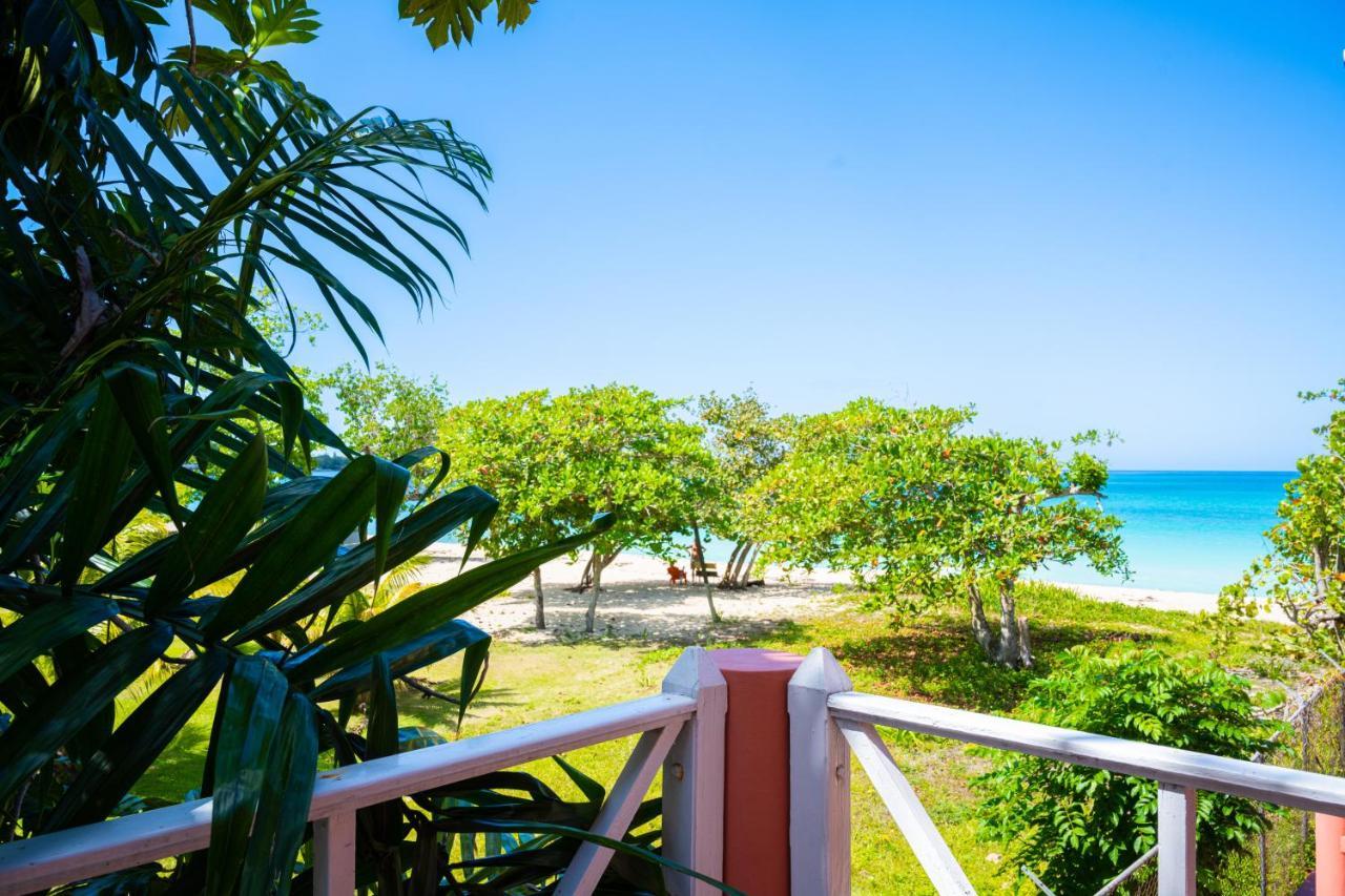 Shields Negril Villas Exteriör bild
