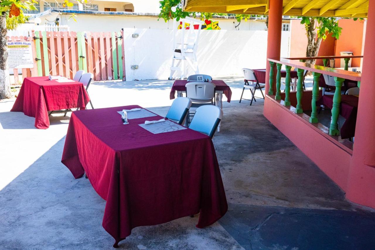 Shields Negril Villas Exteriör bild